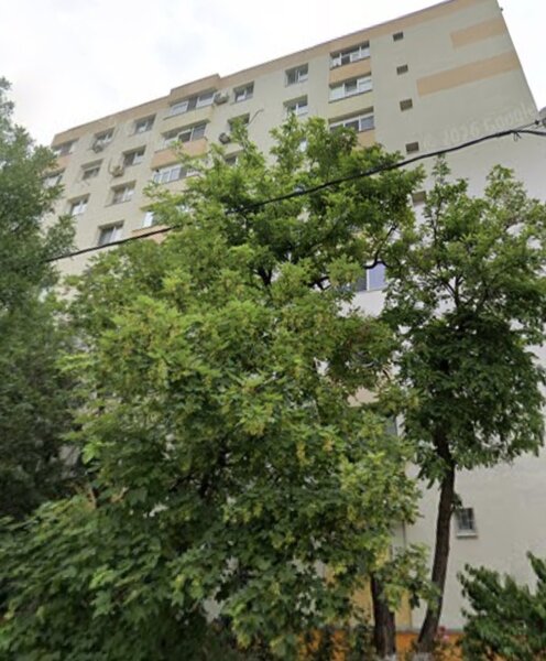 Obor, Colentina, Teiul Doamnei aproape metrou Obor